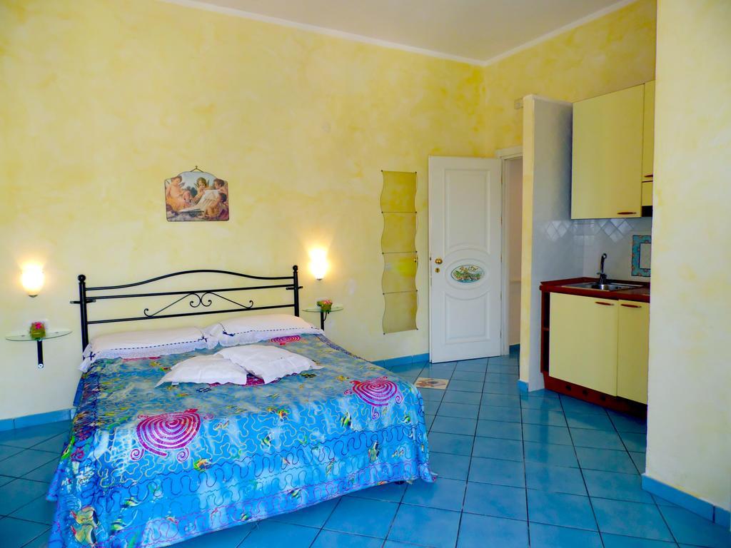 Bed and Breakfast Dimora Carlo III Vietri Zimmer foto